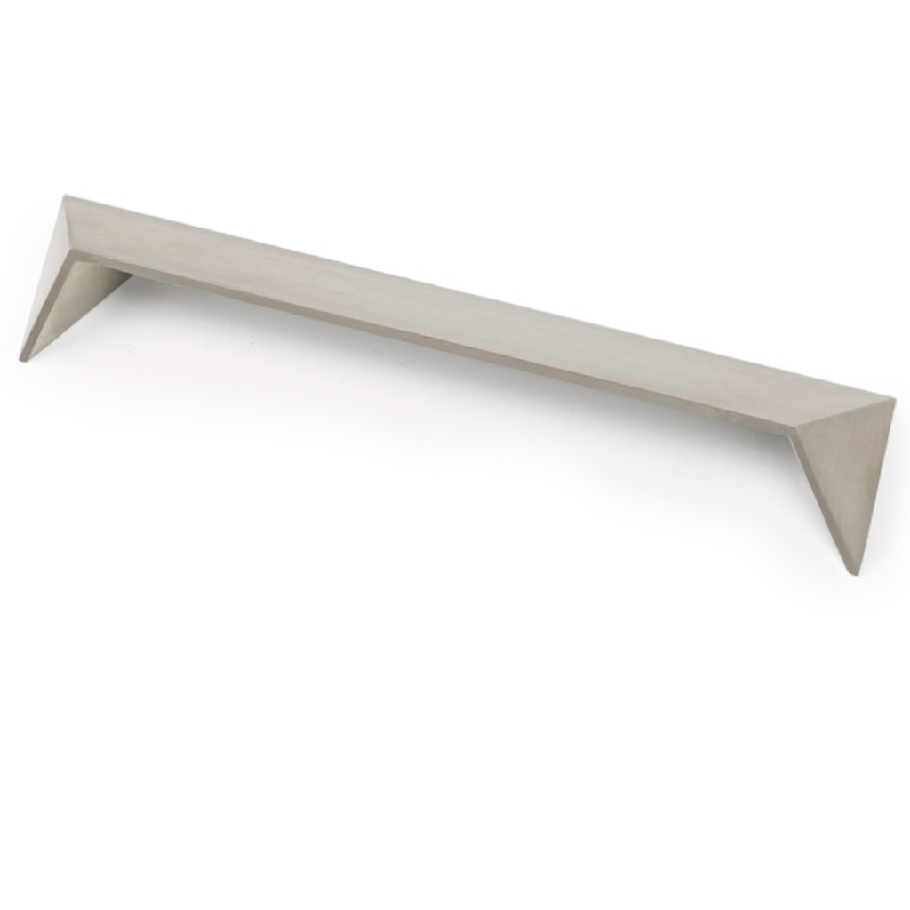 [6832038] Poignée Post 6831 - Talla Nickelé Brossé. 149x31x20mm. Entraxe 128mm.