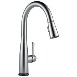 Delta Essa: Single Handle Pull-Down Kitchen Faucet with Touch2O Technology
