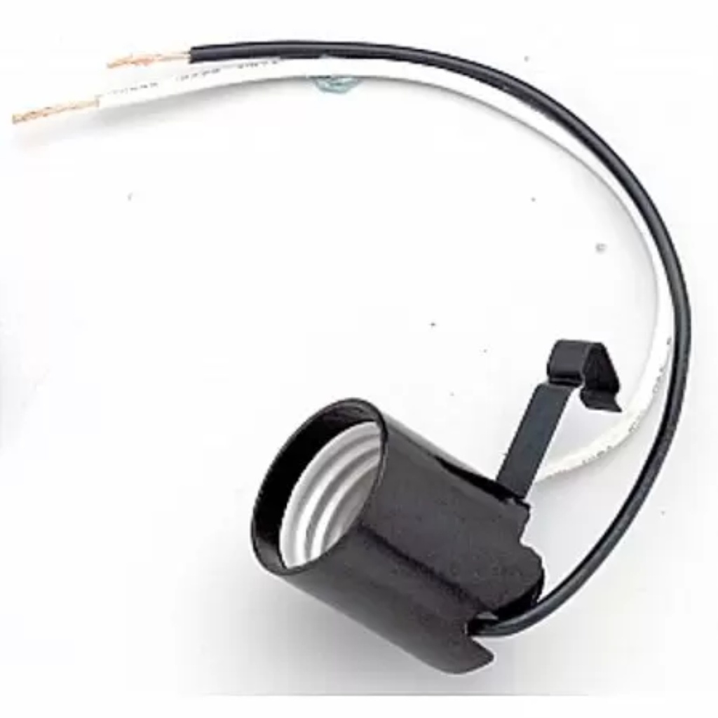 SATCO KEYLESS SNAP IN SOCKET MED