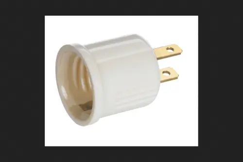 Ace Polarized Outlet to Keyless Socket White 15 Amps 125 Volts 1 Pk