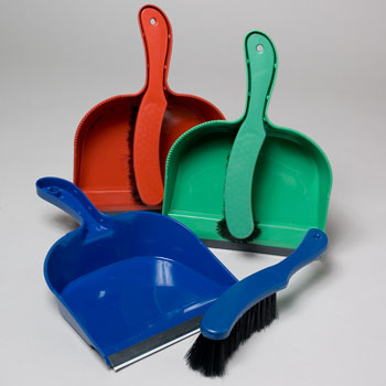 DUST PAN 8.5" W/BRUSH