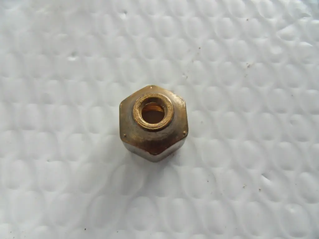 TUERCA FLARE BRASS FORGED 1/4