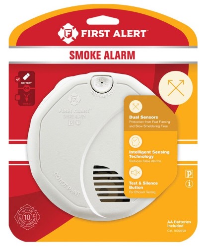 [5975263] First Alert Dual Sensor Battery Powered Smoke Alarm (FAT1039828)