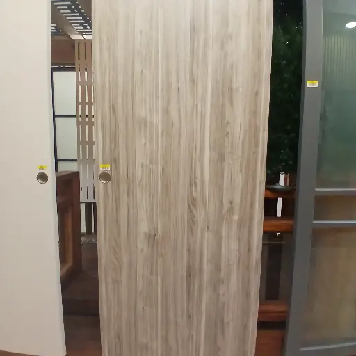 [147898436] BARNDOOR KIT WILSON SATIN 34X84