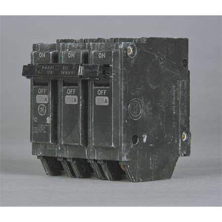 [450001724] Q-Line 20 Amp 3 in. Triple-Pole Circuit Breaker